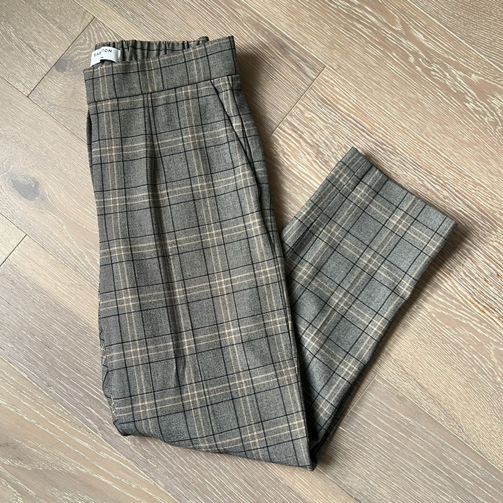 Aritzia Babaton Cropped Pants Gray Checkered - Picture 3 of 8